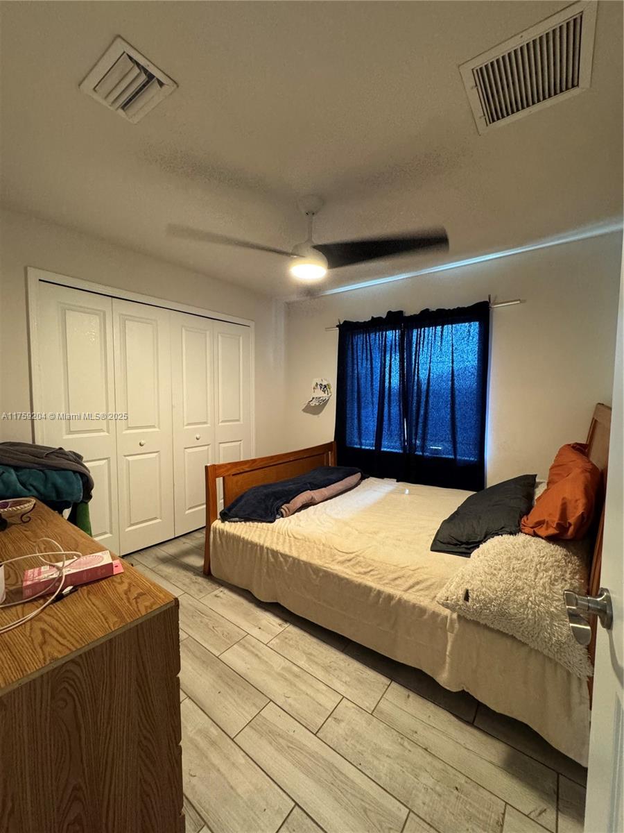 Ver detalles 1930 4 / 2 sq. ft. $ 2025-07-15 0 foto