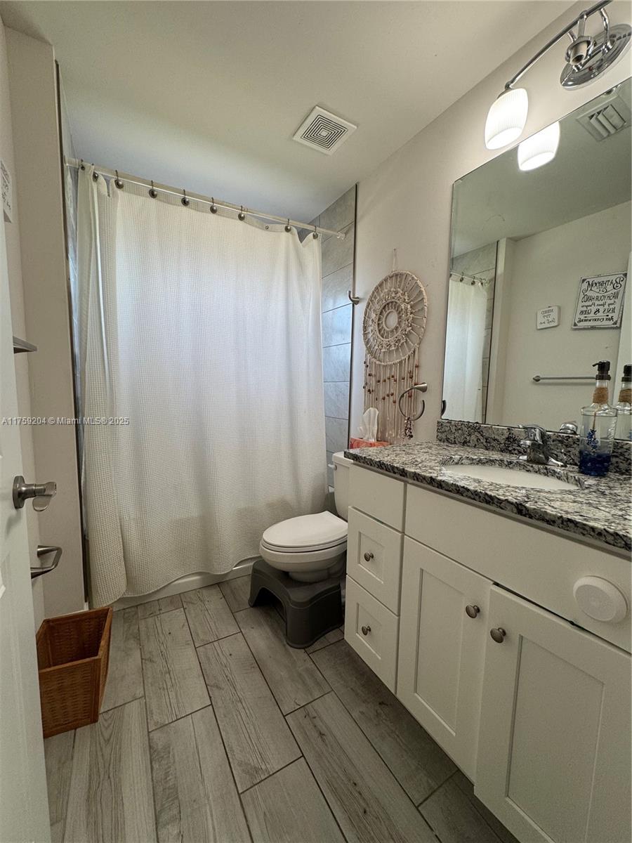 Ver detalles 1930 4 / 2 sq. ft. $ 2025-07-15 0 foto