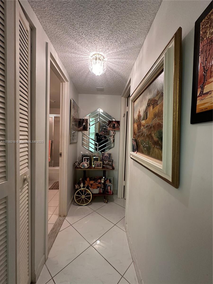 Photo of 3180 Ocean Dr  #522, Hallandale Beach, Florida, 33009 - 