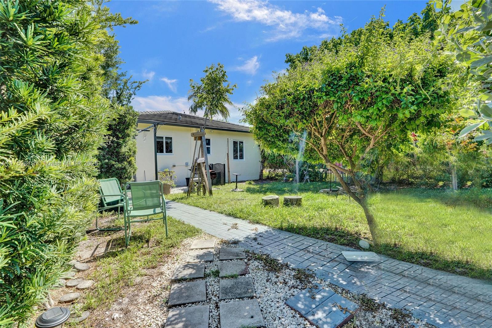   /  1487 sq. ft. $ 2025-08-17 0 Photo