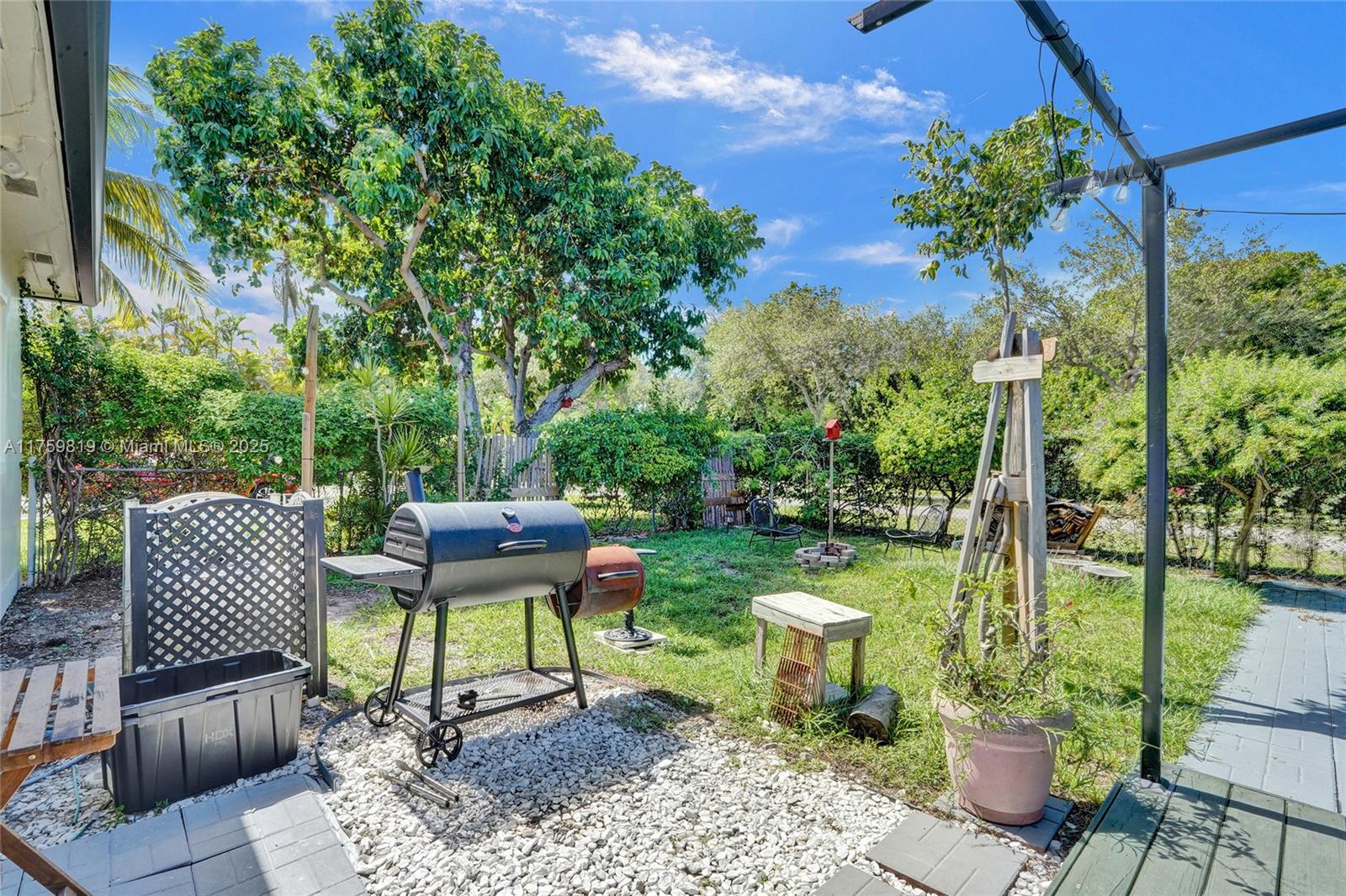   /  1487 sq. ft. $ 2025-08-17 0 Photo