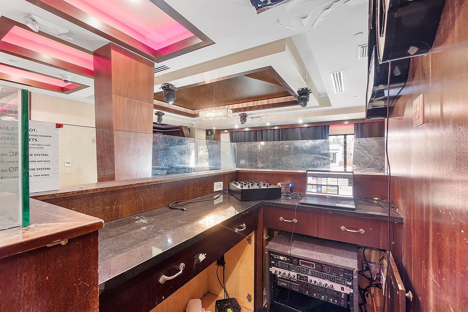 See details R8-R9 / 2 sq. ft. $ 2026-06-13 0 Photo