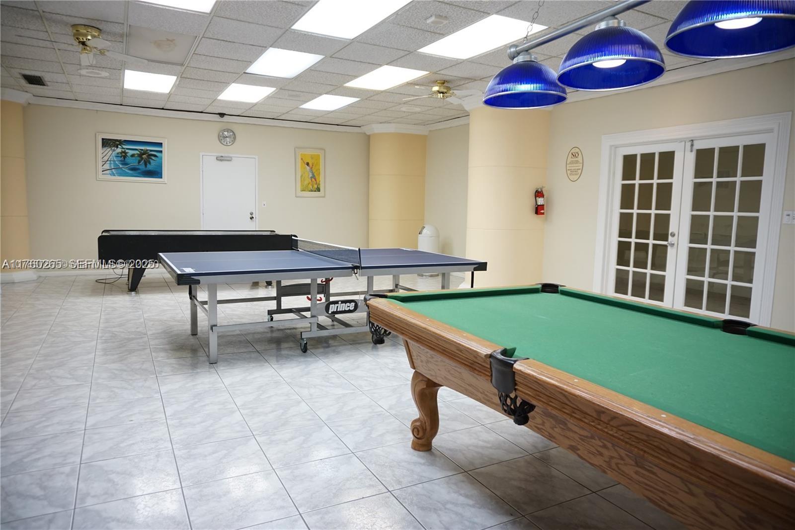 Photo of 3725 Ocean Dr  #1008, Hollywood, Florida, 33019 - 