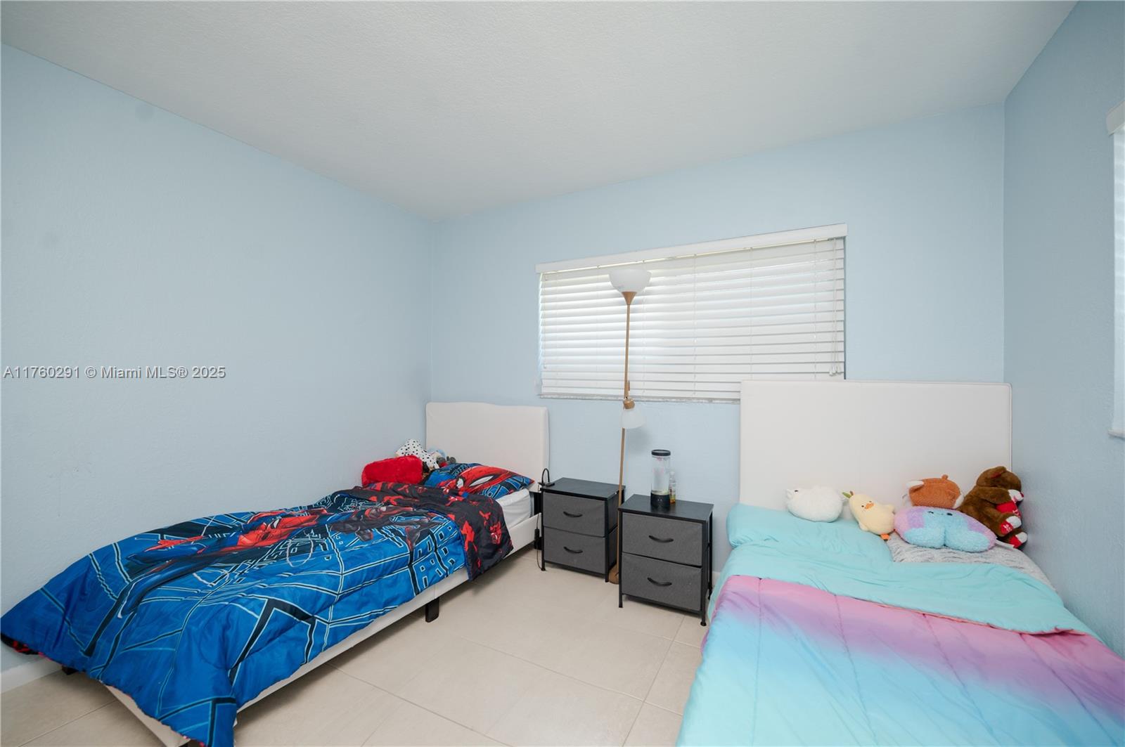 See details 1301 3 / 2 1014 sq. ft. $ 2025-08-27 0 Photo