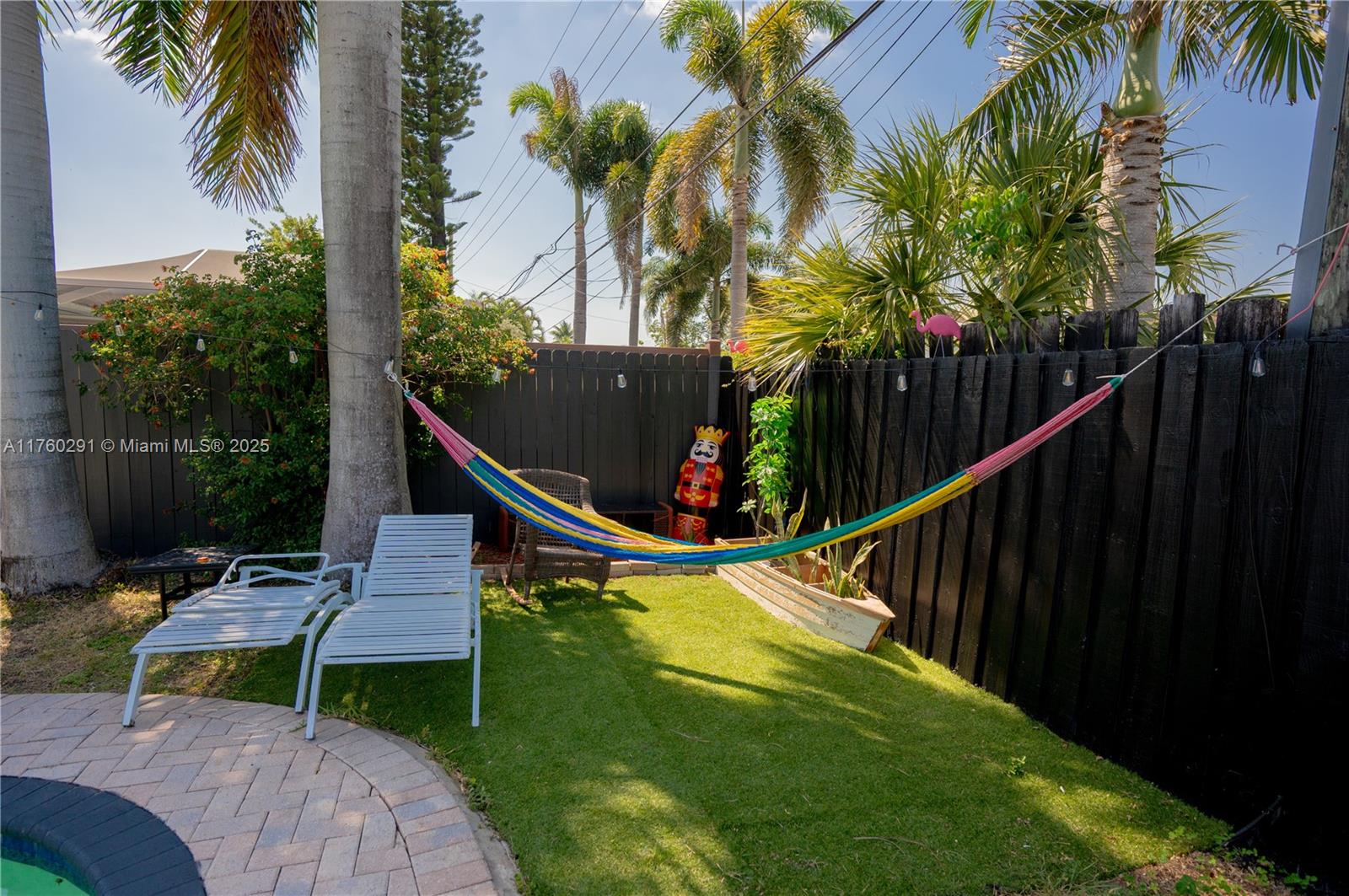 See details 1301 3 / 2 1014 sq. ft. $ 2025-08-27 0 Photo