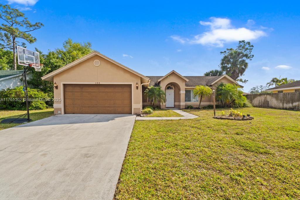 Ver detalles 155 3 / 2 1589 sq. ft. $ 2025-07-14 0 foto