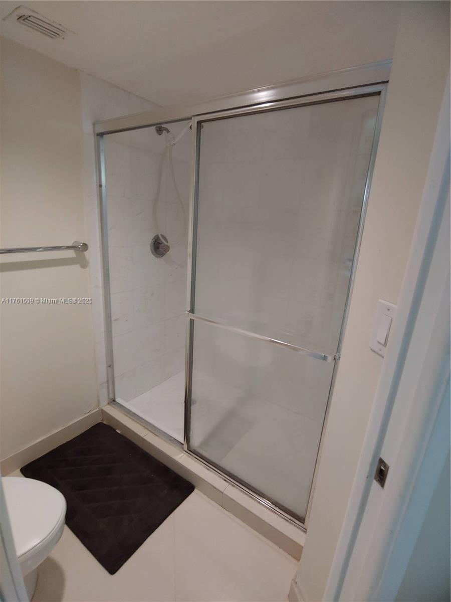 Photo of 19101 36th Ct  #707, Aventura, Florida, 33180 -