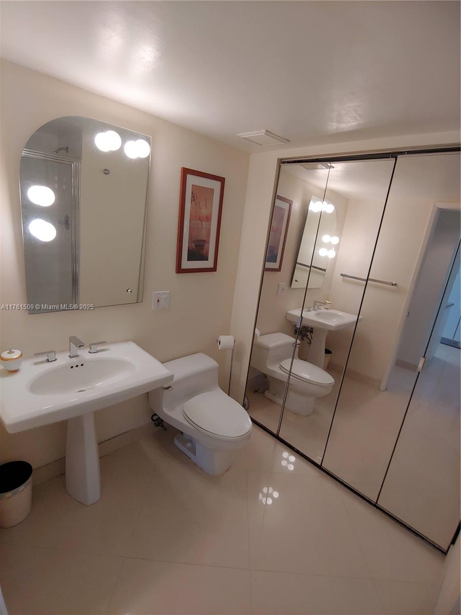 Photo of 19101 36th Ct  #707, Aventura, Florida, 33180 -