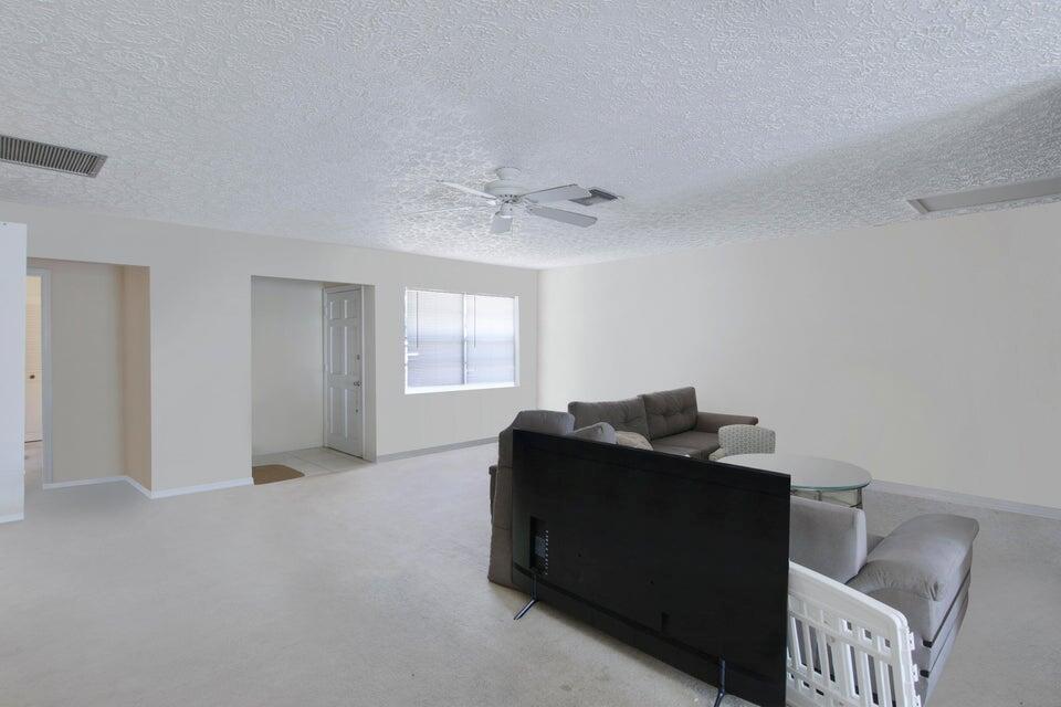   / 4 2848 sq. ft. $ 2026-06-21 0 foto