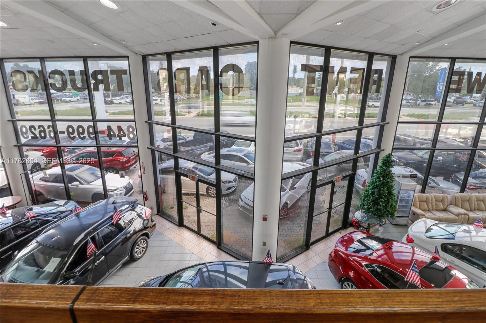 Подробнее / кв.футов $ 2025-03-13 0 Фото