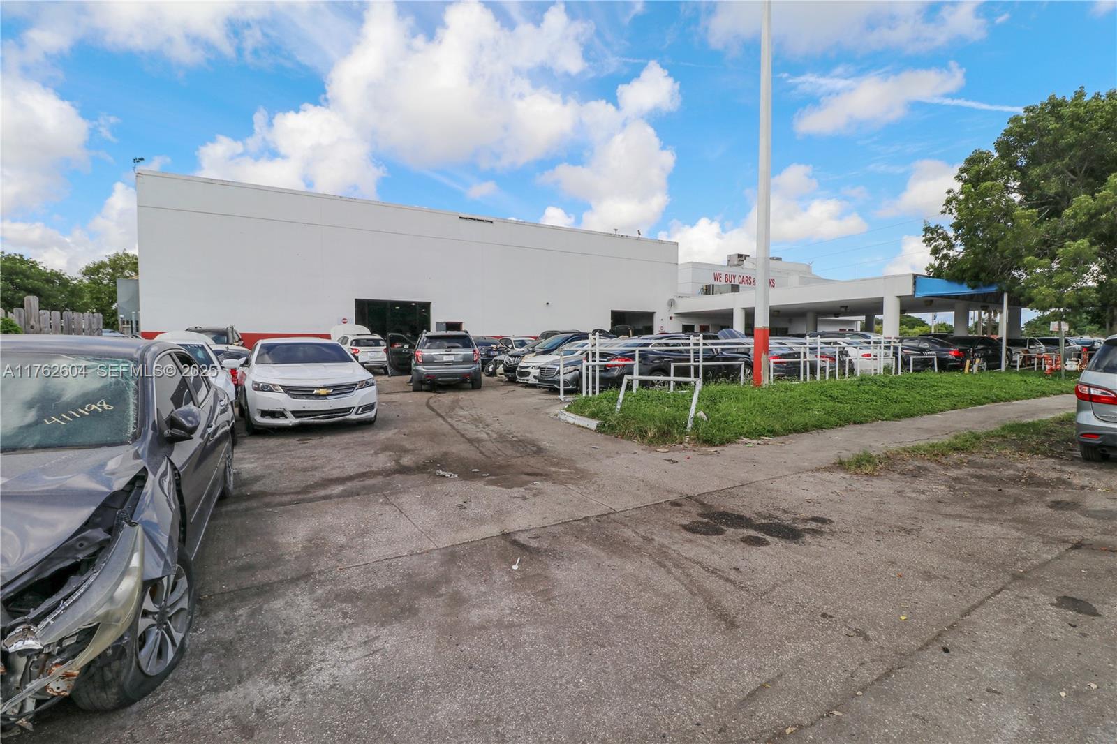 Подробнее / кв.футов $ 2025-03-13 0 Фото