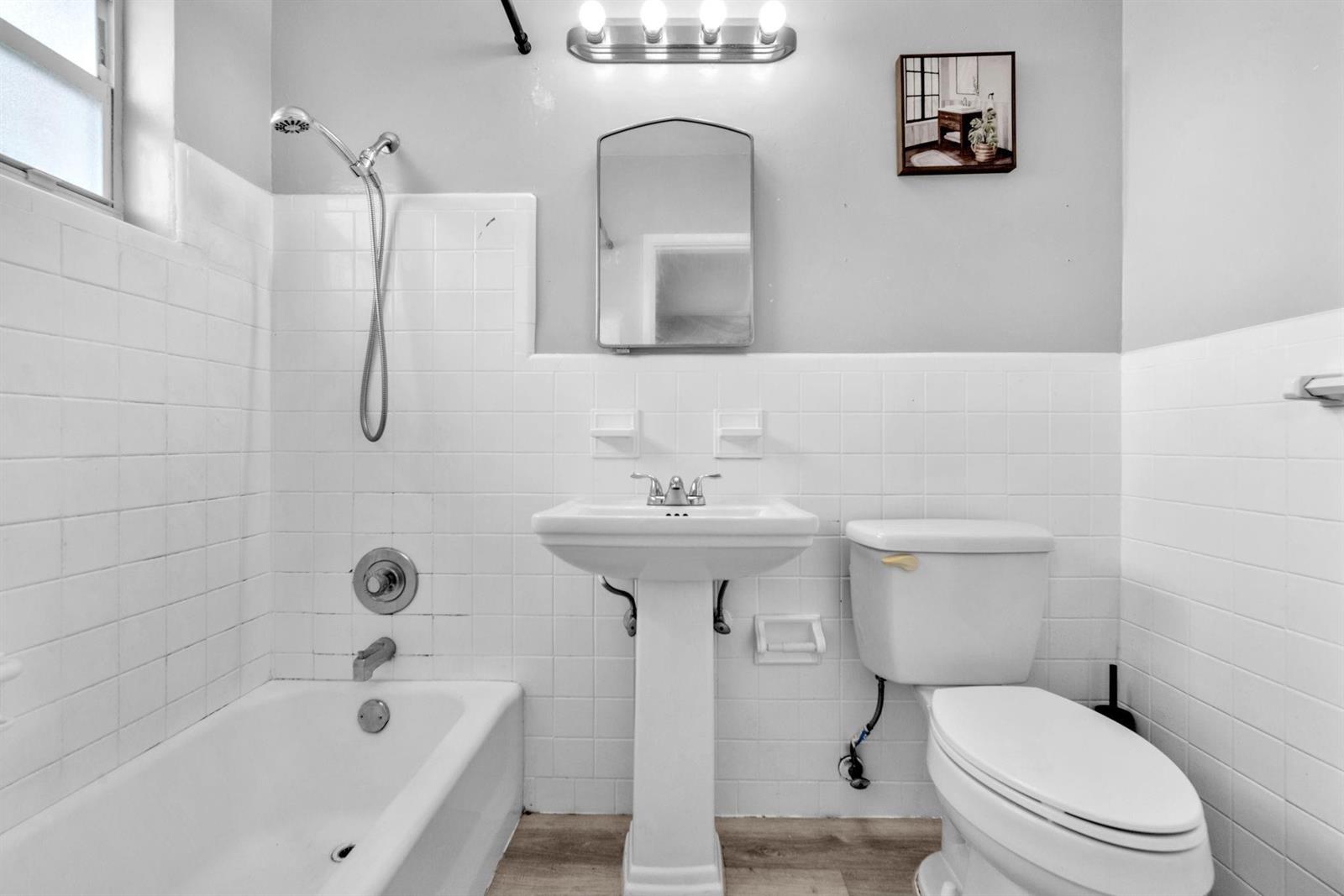   / 0 1767 sq. ft. $ 2025-05-19 0 foto