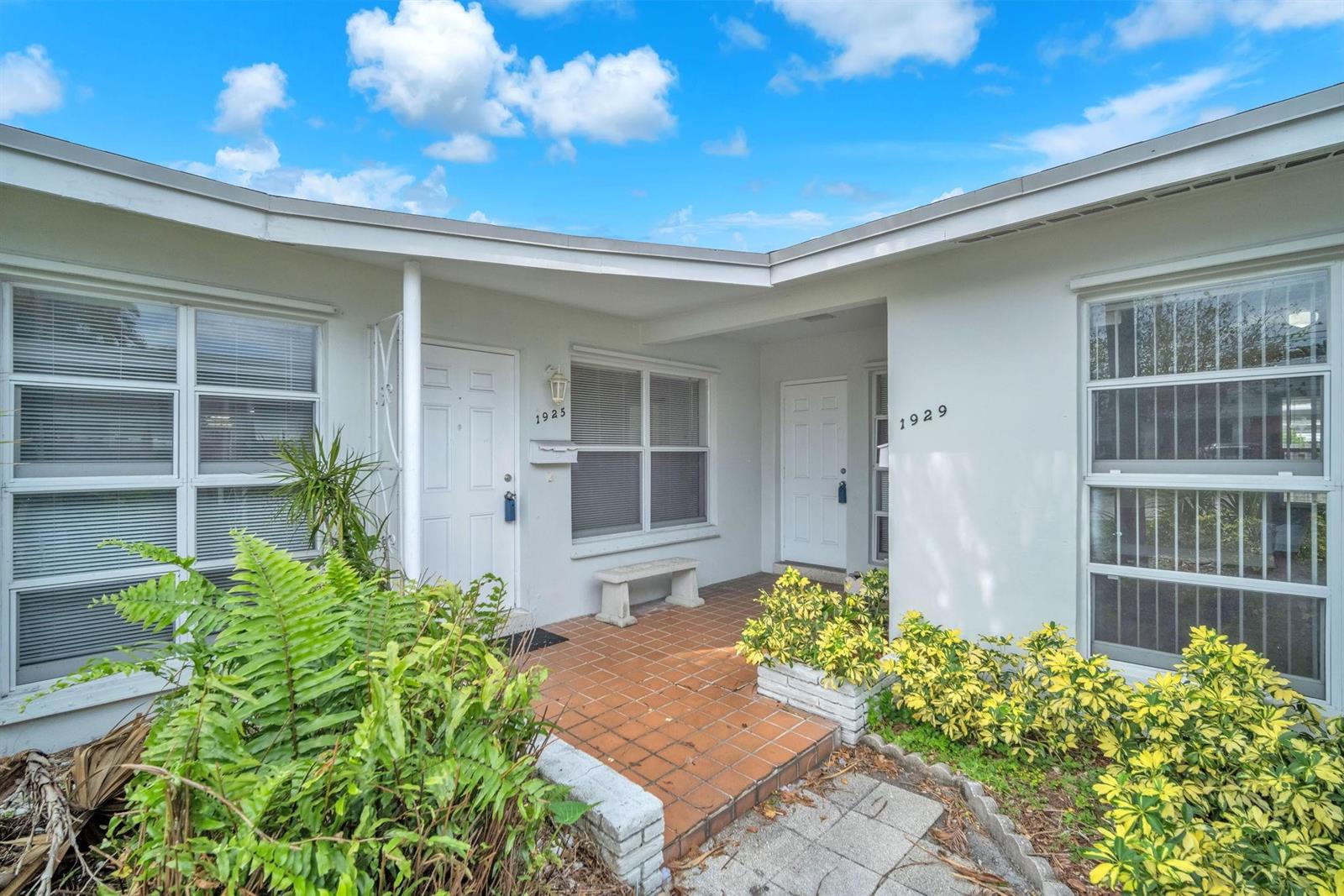   / 0 1767 sq. ft. $ 2025-05-19 0 foto