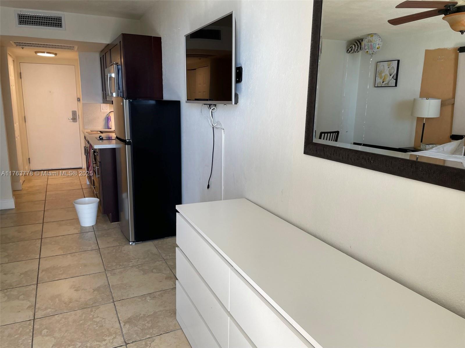 Photo of 19201 Collins Ave  #805, Sunny Isles Beach, Florida, 33160 - 