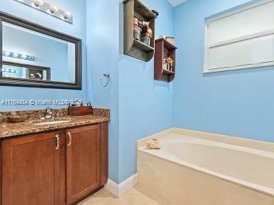 1020 4 / 3 2232 sq. ft. $ 2025-08-06 0 foto