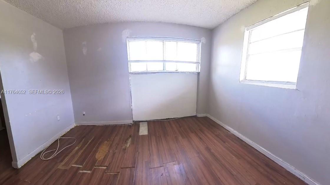   /  2345 sq. ft. $ 2025-08-08 0 Photo