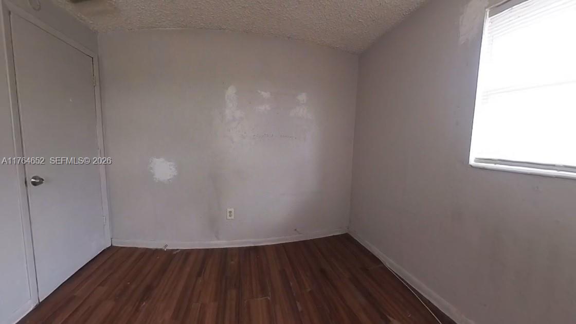   /  2345 sq. ft. $ 2025-08-08 0 Photo