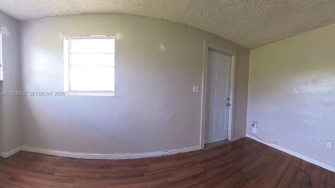   /  2345 sq. ft. $ 2025-08-08 0 Photo