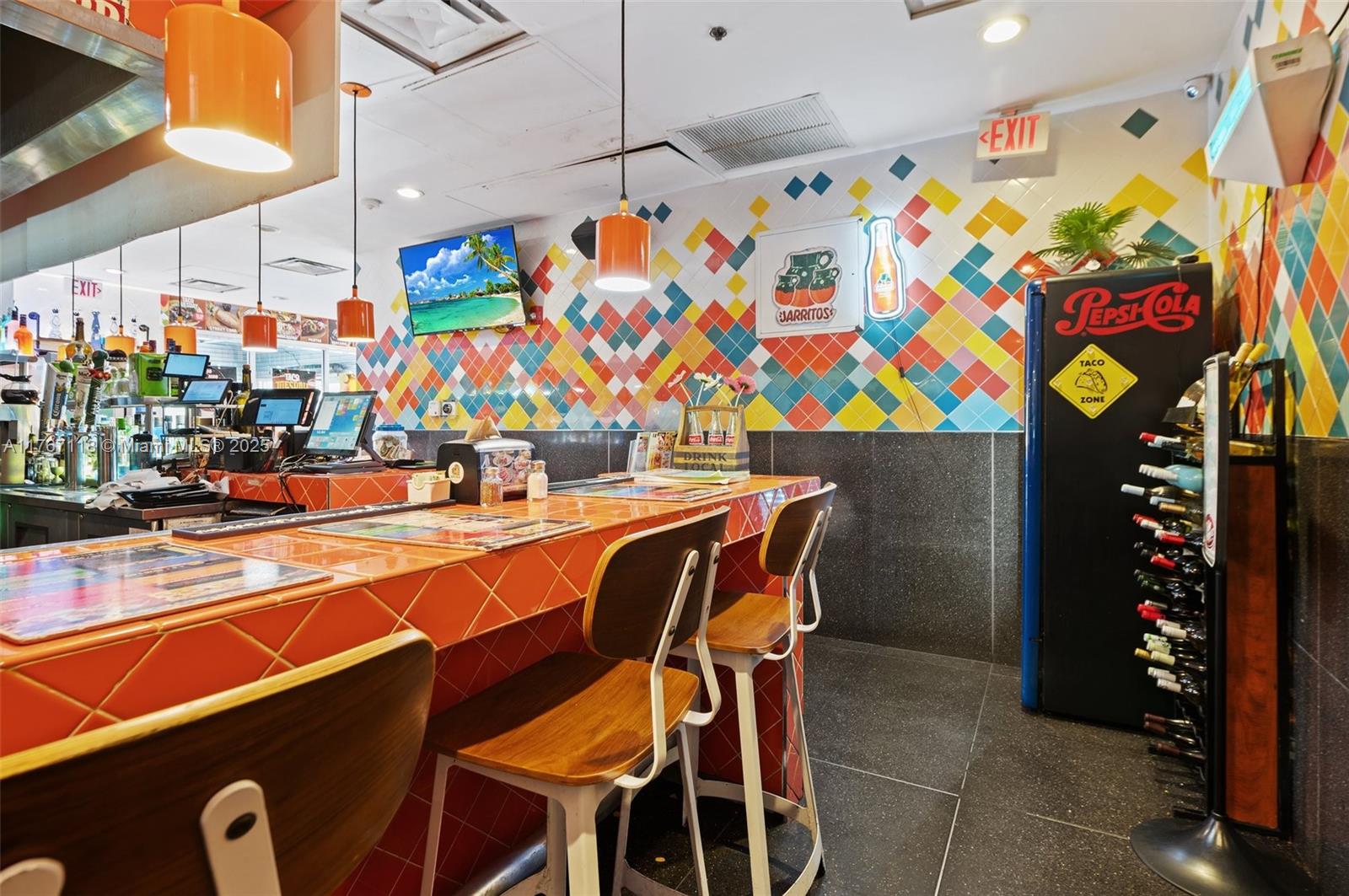 Ver detalles / sq. ft. $ 2025-08-13 0 foto