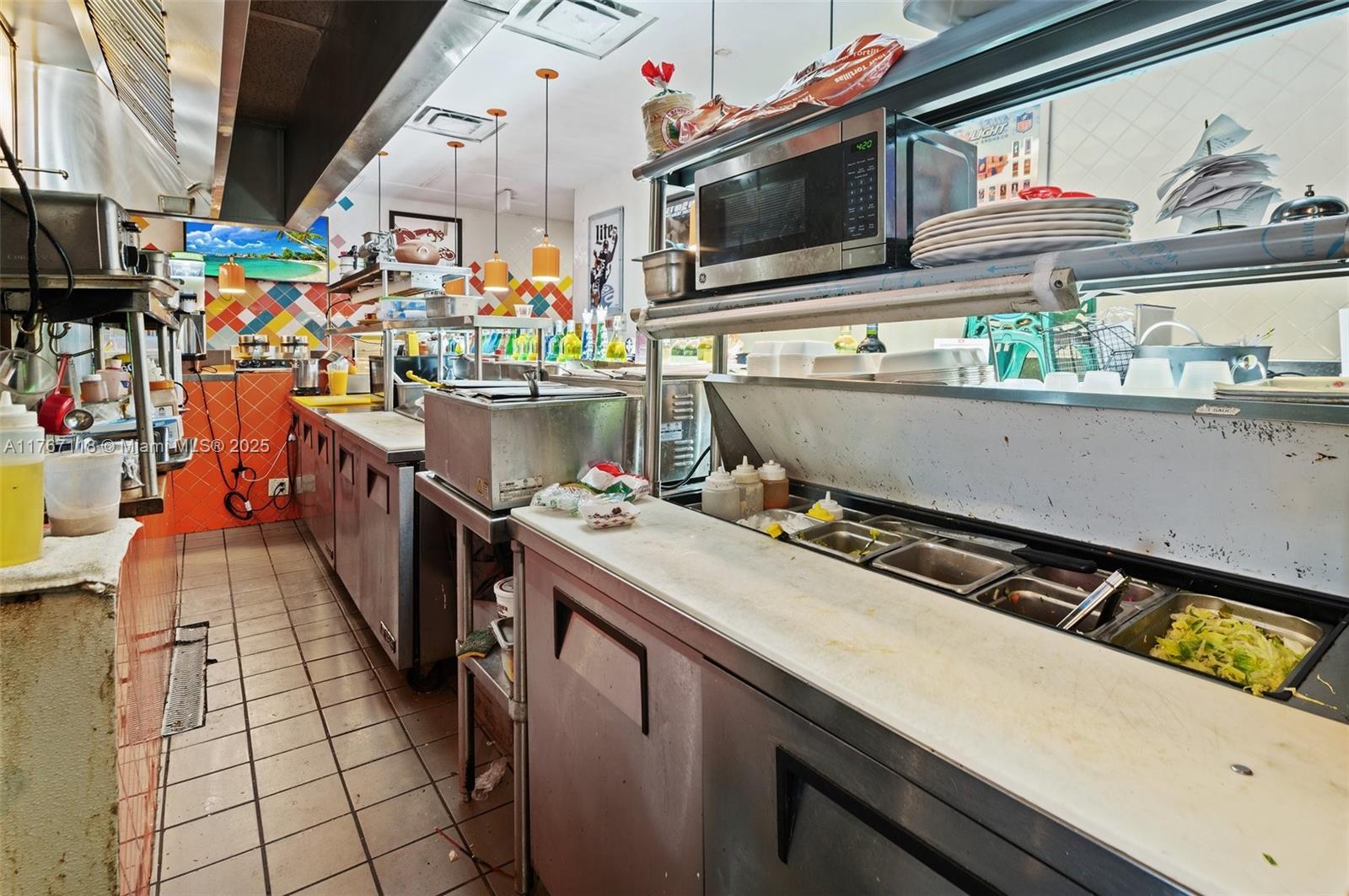 Ver detalles / sq. ft. $ 2025-08-13 0 foto