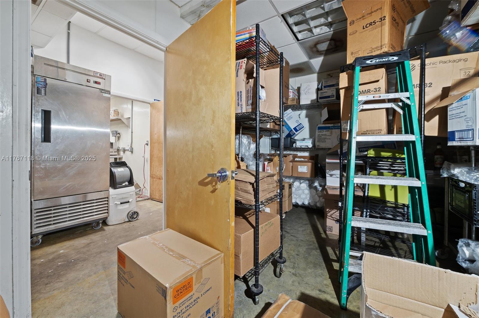 Ver detalles / sq. ft. $ 2025-08-13 0 foto