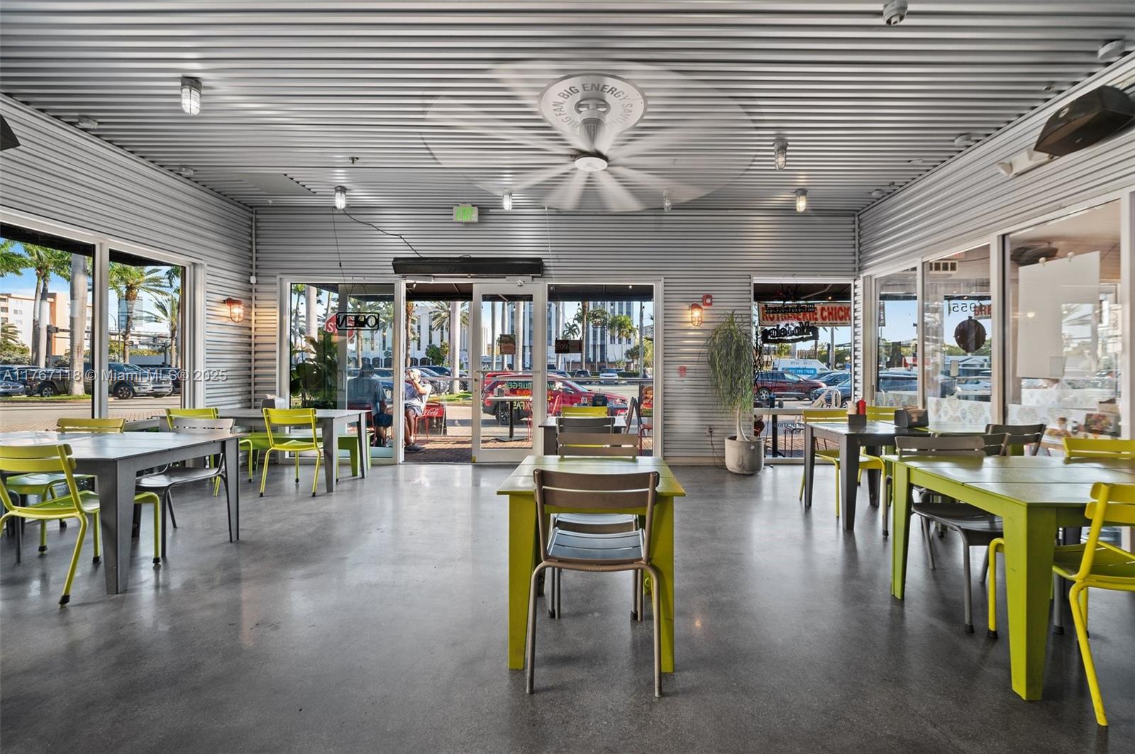 Ver detalles / sq. ft. $ 2025-08-13 0 foto