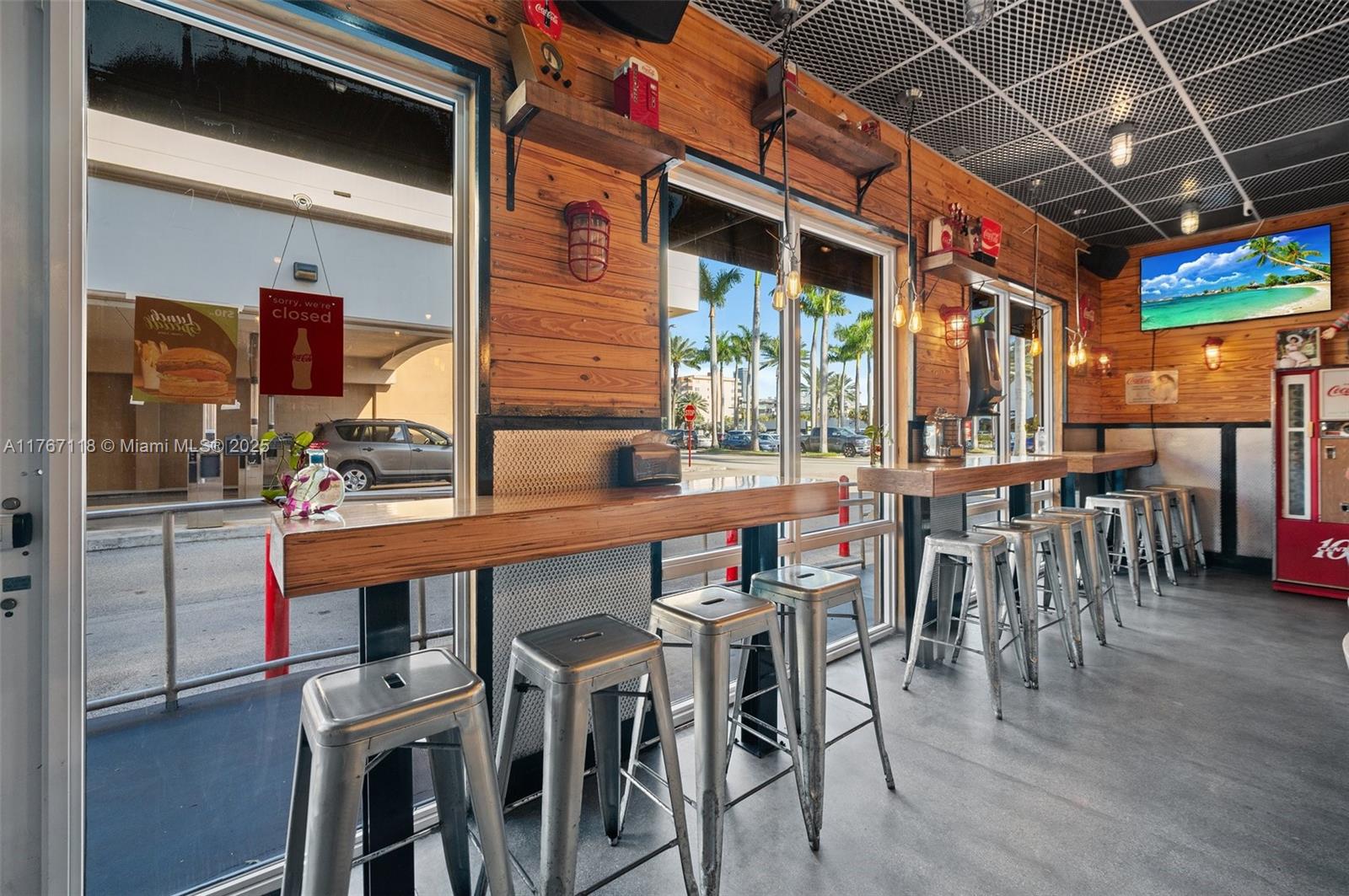 Ver detalles / sq. ft. $ 2025-08-13 0 foto