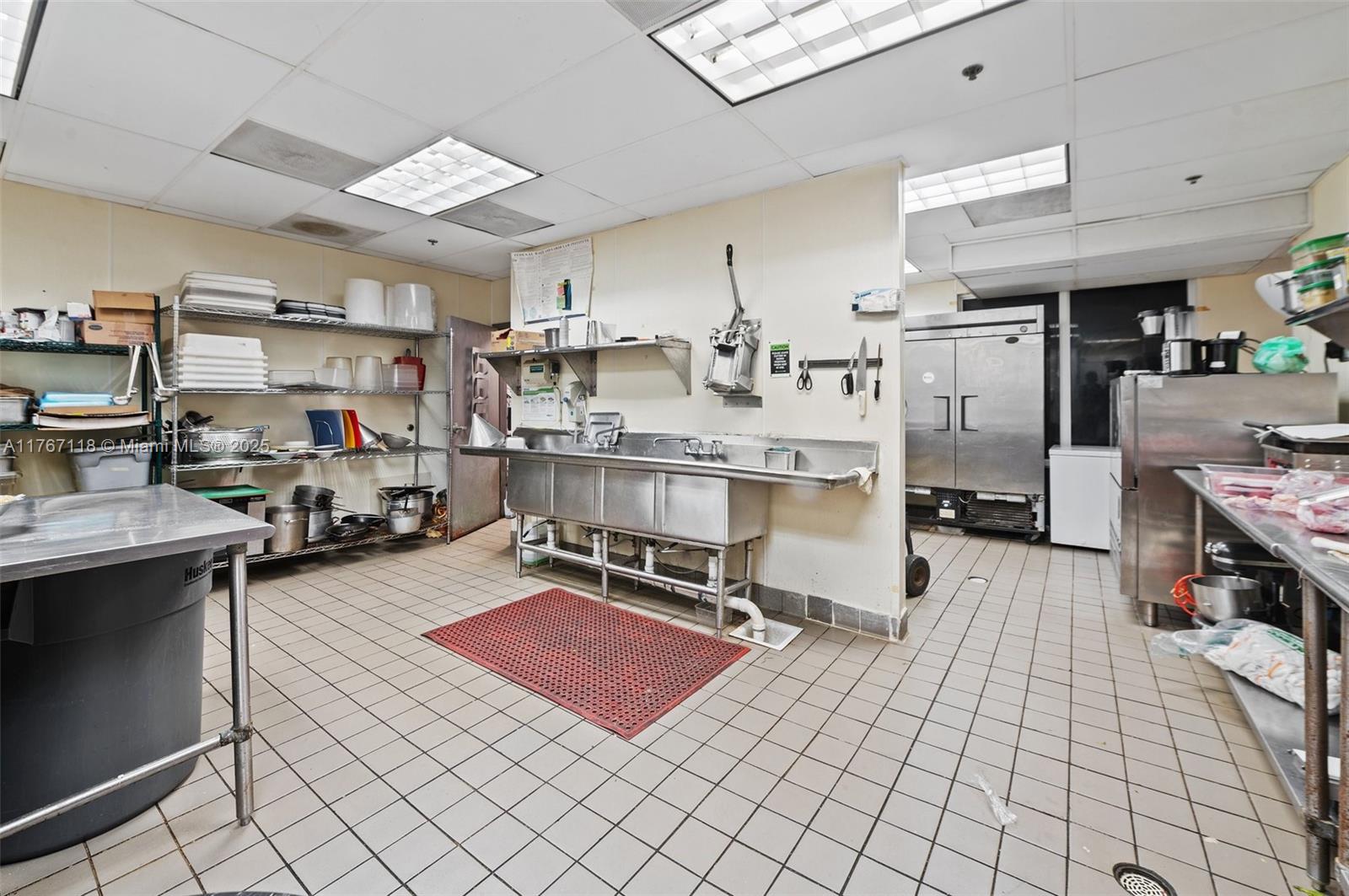 Ver detalles / sq. ft. $ 2025-08-13 0 foto