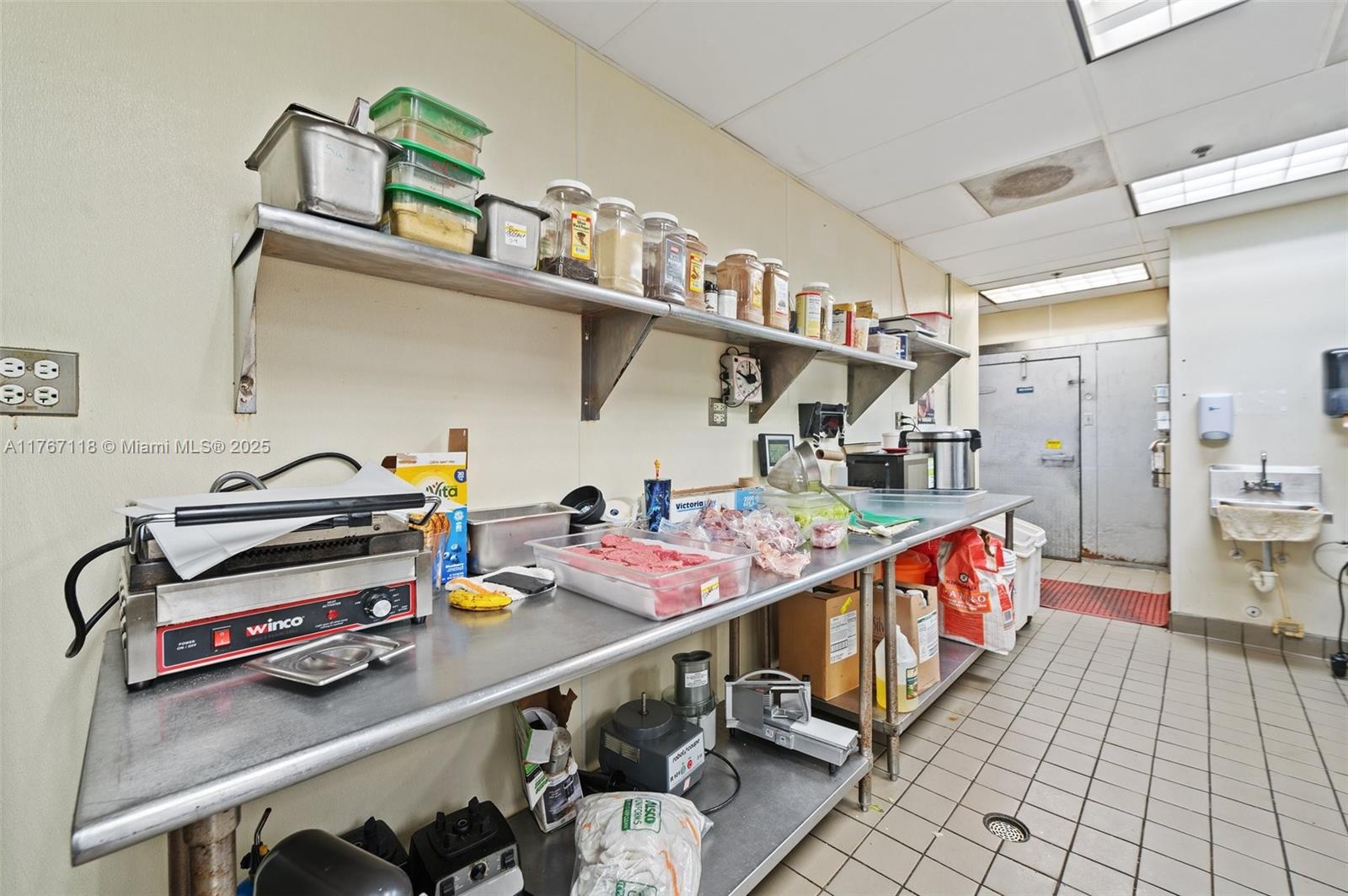 Ver detalles / sq. ft. $ 2025-08-13 0 foto