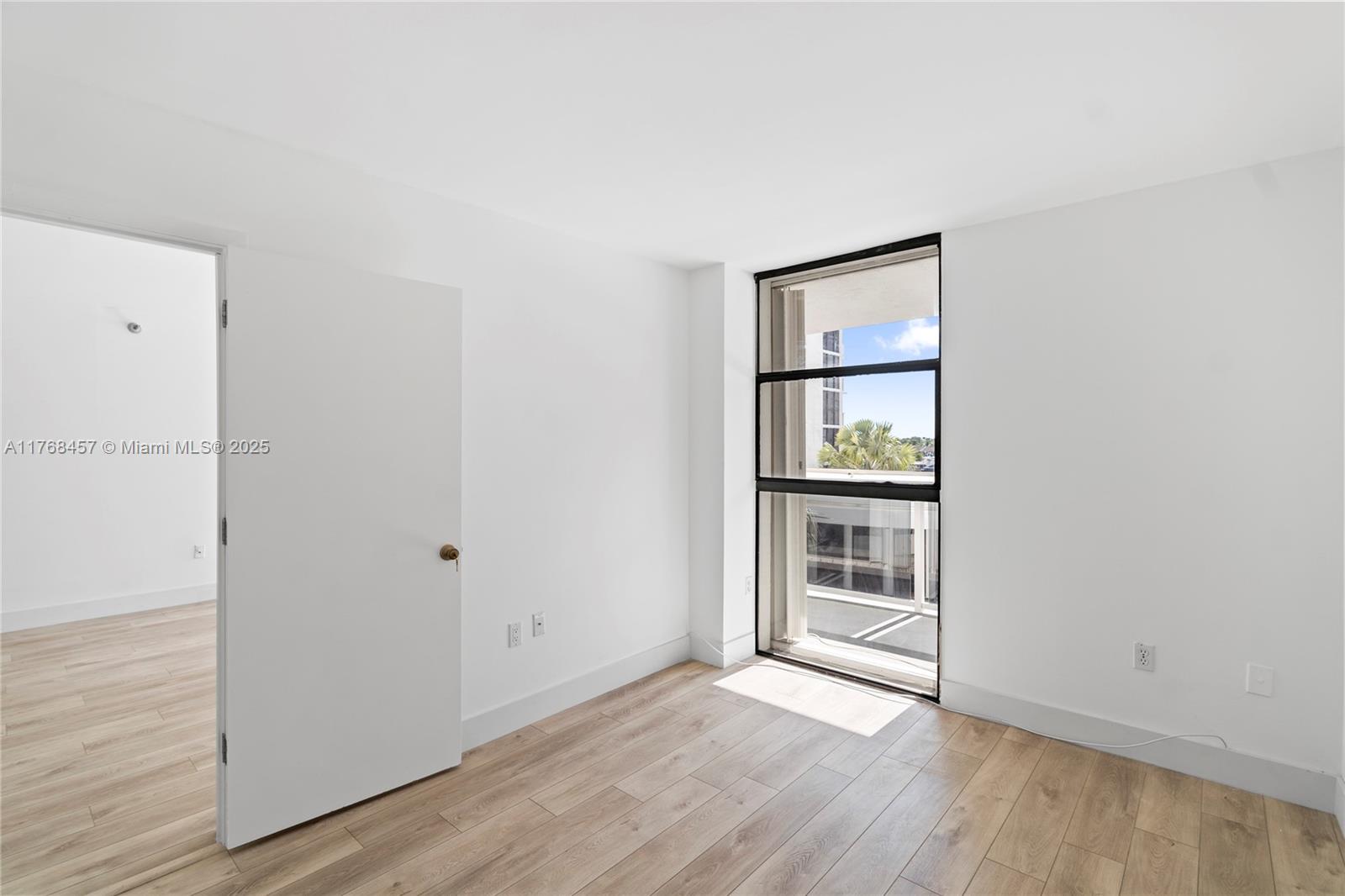 Photo of 20505 Country Club Dr  #434, Aventura, Florida, 33180 - 