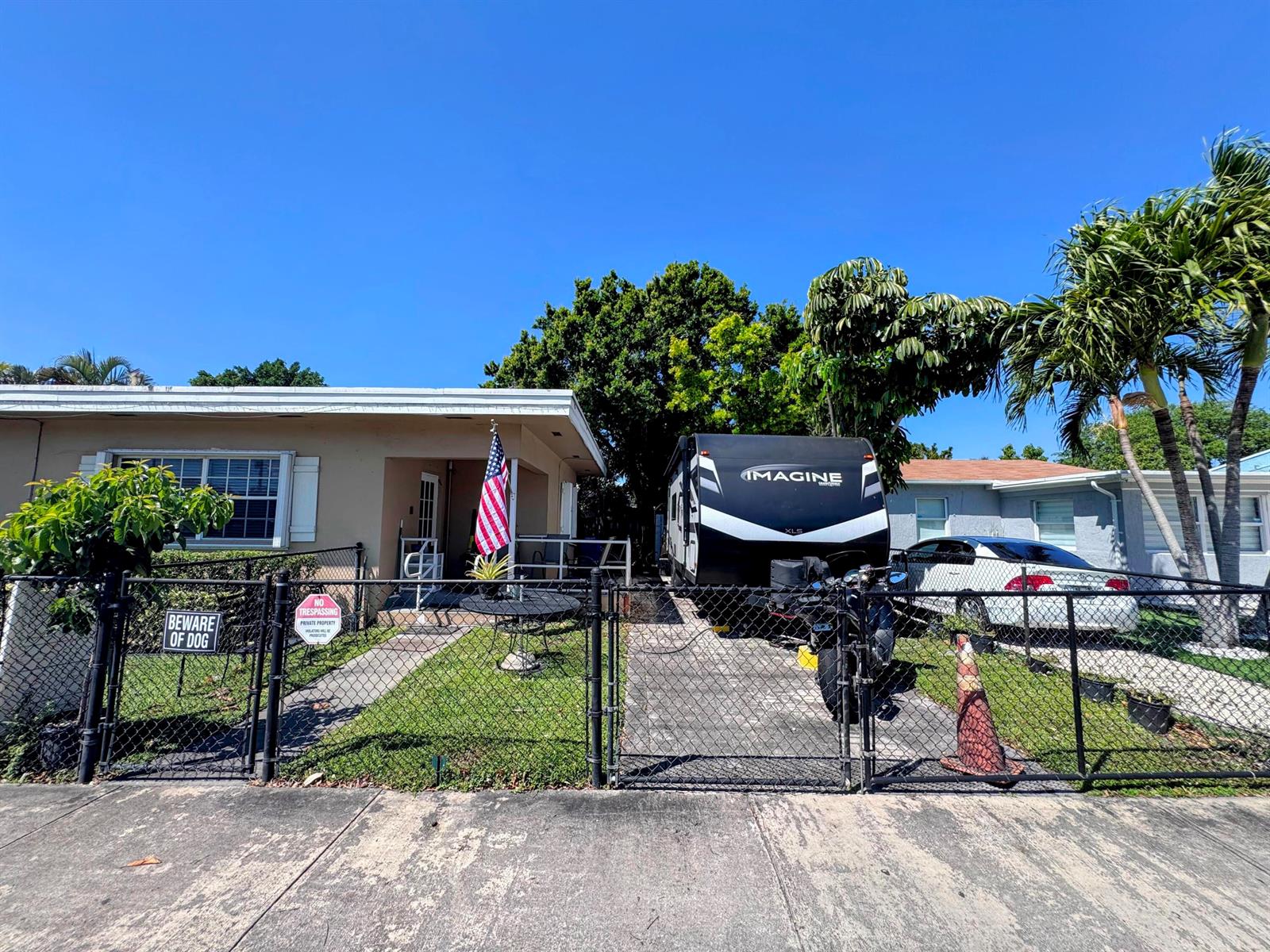   / 2  sq. ft. $ 2026-06-22 0 foto