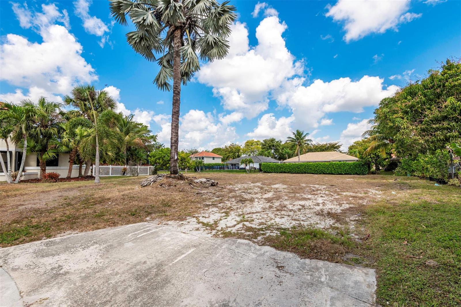   / 0  sq. ft. $ 2026-03-25 0 foto