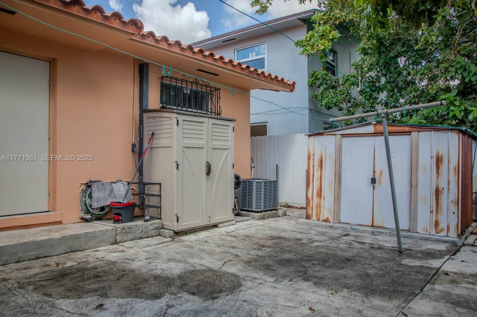   /  1701 sq. ft. $ 2025-10-22 0 Photo