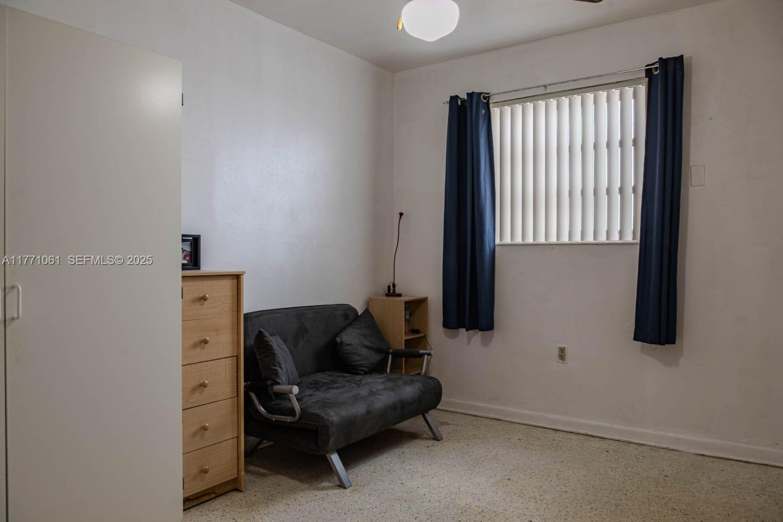   /  1701 sq. ft. $ 2025-10-22 0 Photo