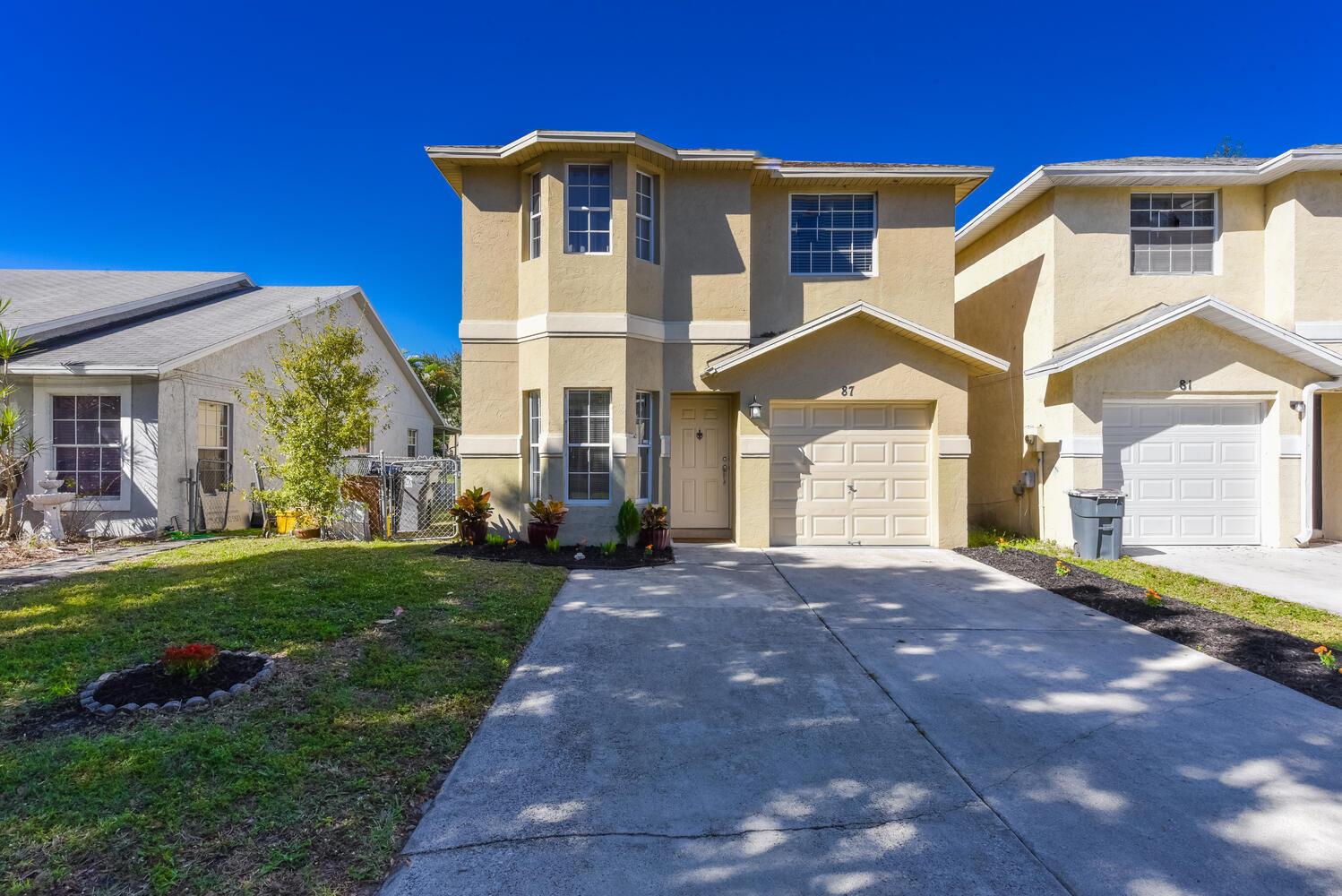 Ver detalles 87 3 / 1367 sq. ft. $ 2026-01-23 0 foto