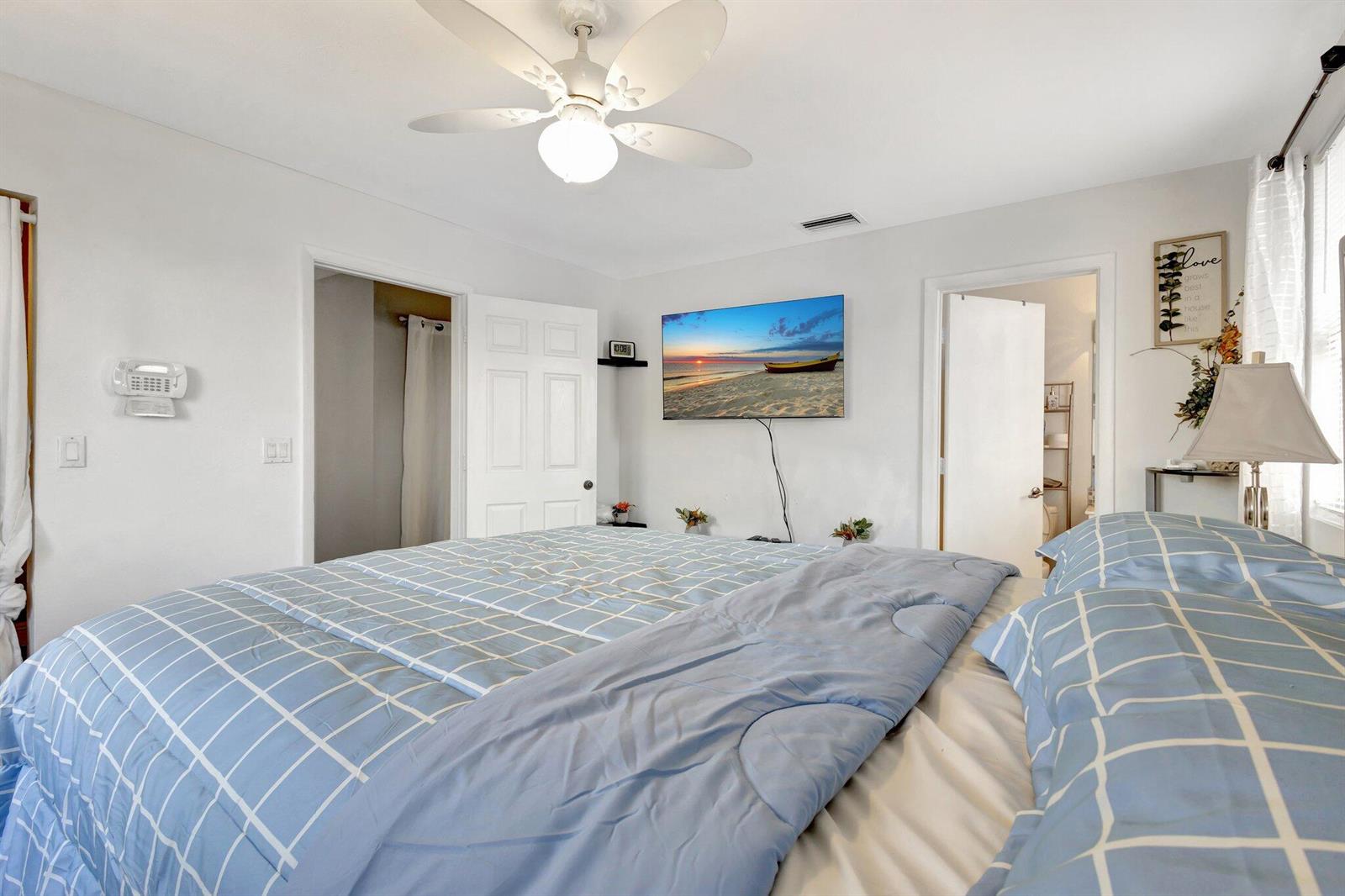 Ver detalles 87 3 / 1367 sq. ft. $ 2026-01-23 0 foto