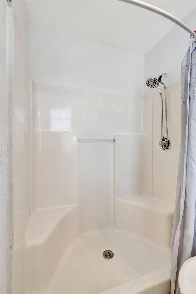 Ver detalles 87 3 / 1367 sq. ft. $ 2026-01-23 0 foto