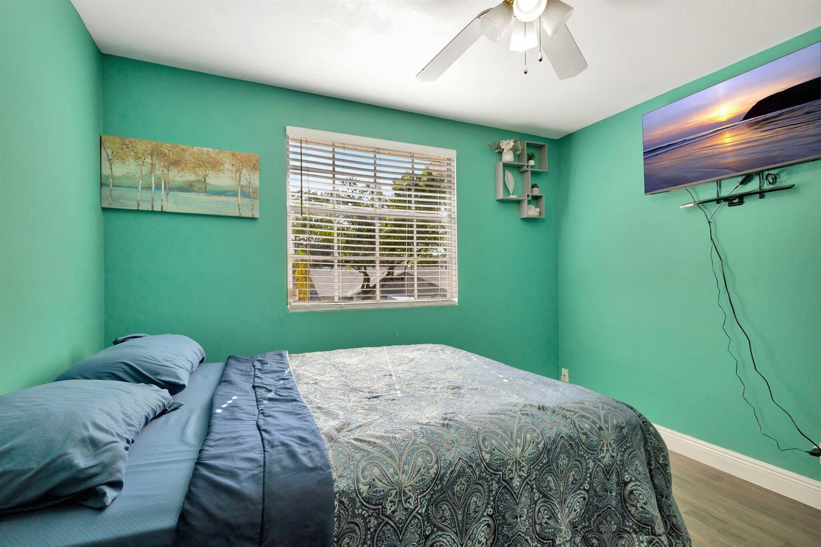 Ver detalles 87 3 / 1367 sq. ft. $ 2026-01-23 0 foto
