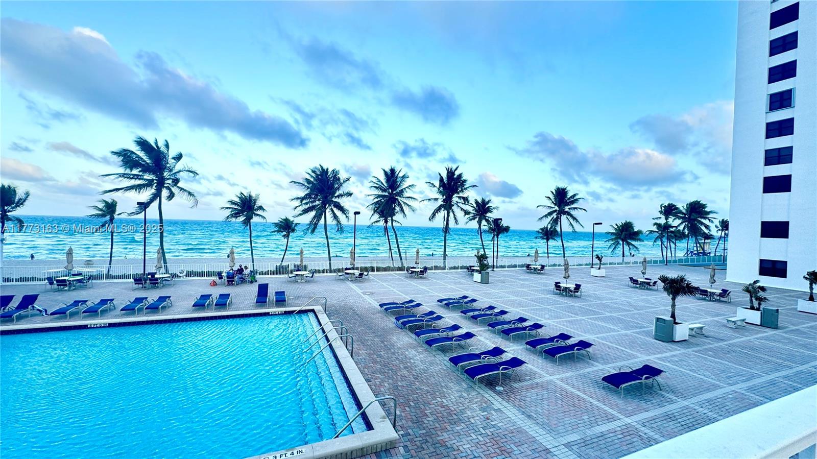 Photo of 2401 Ocean Dr  #702, Hollywood, Florida, 33019 - 