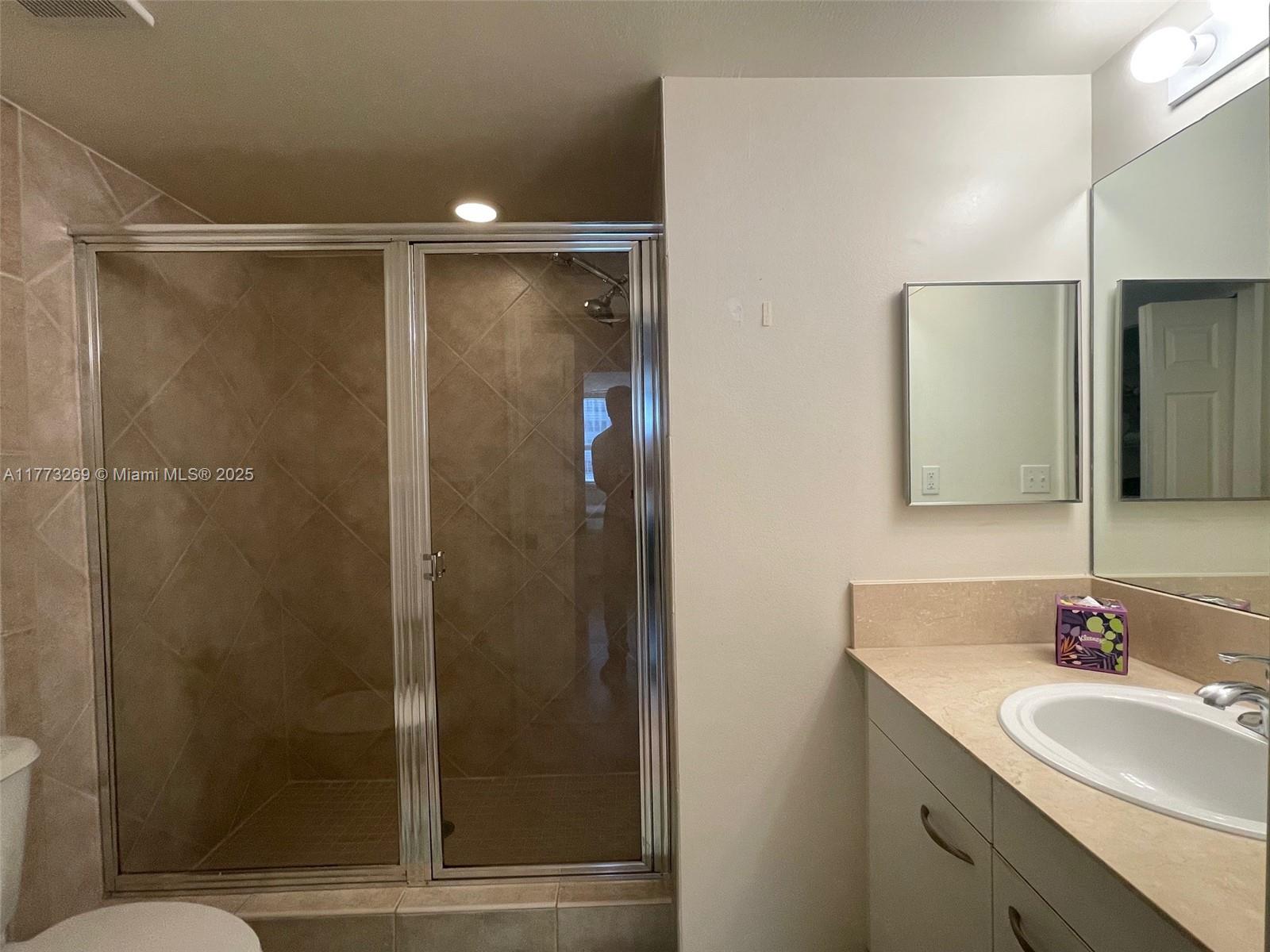 Photo of 2080 Ocean Dr #1405, Hallandale Beach, Florida, 33009 -