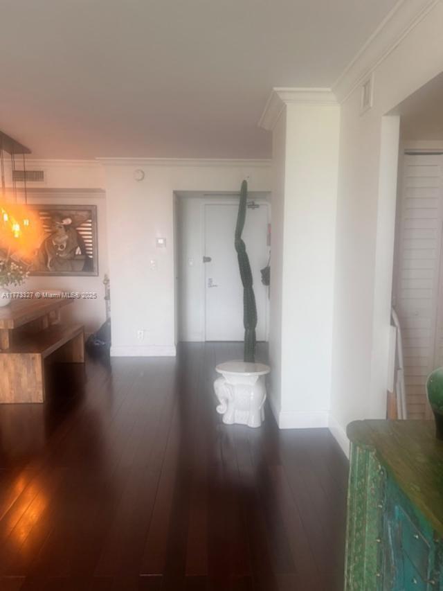 Photo of 20335 Country Club Dr  #2106, Aventura, Florida, 33180 - 