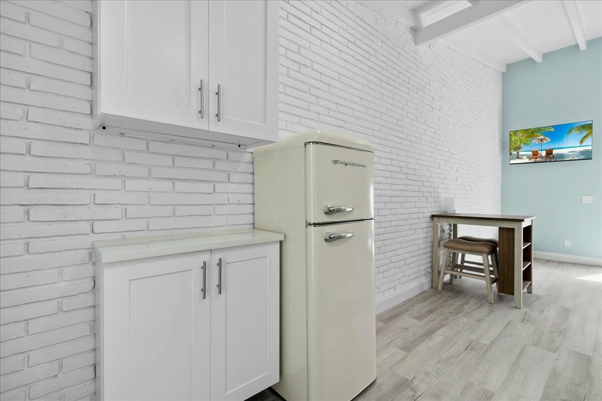  / 4 2208 sq. ft. $ 2026-02-05 0 foto