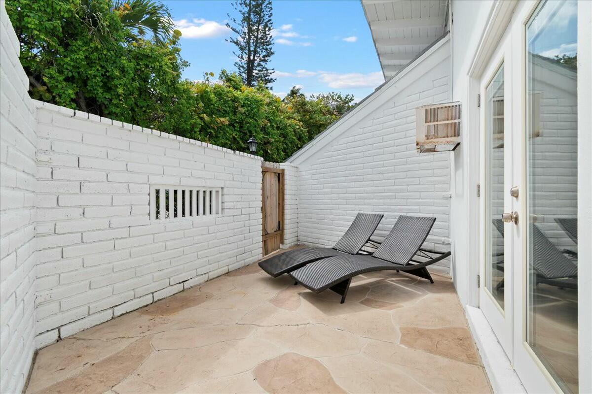   / 4 2208 sq. ft. $ 2026-02-05 0 foto