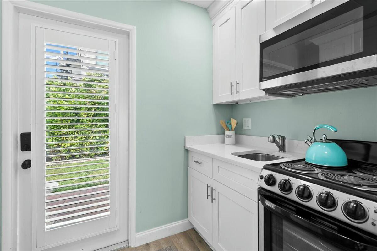   / 4 2208 sq. ft. $ 2026-02-05 0 foto
