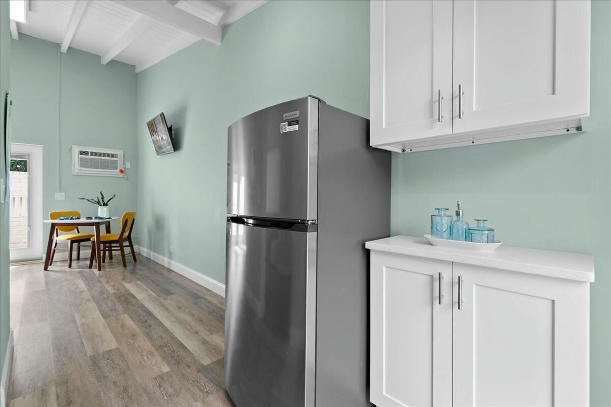  / 4 2208 sq. ft. $ 2026-02-05 0 foto