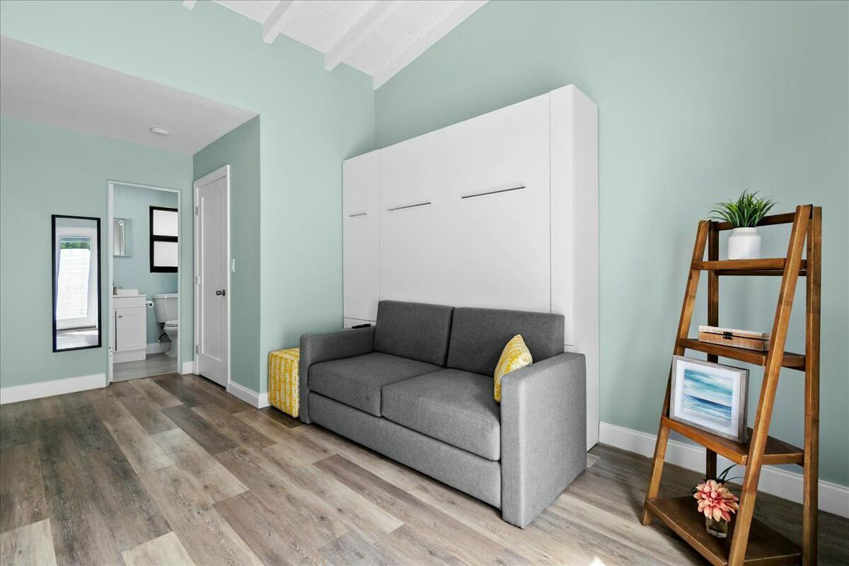   / 4 2208 sq. ft. $ 2026-02-05 0 foto