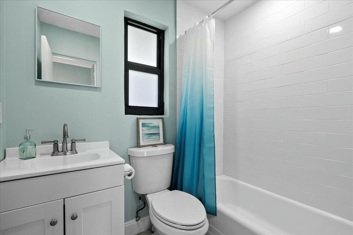   / 4 2208 sq. ft. $ 2026-02-05 0 foto