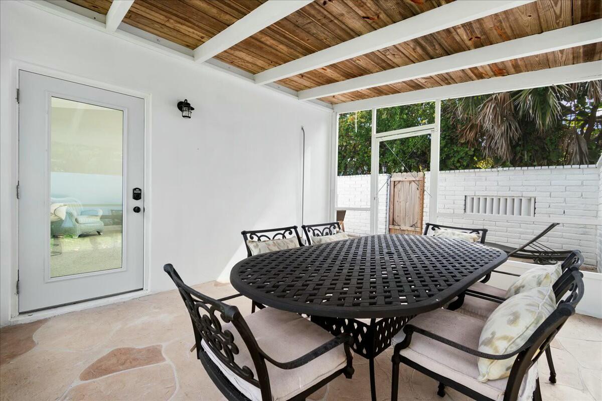   / 4 2208 sq. ft. $ 2026-02-05 0 foto