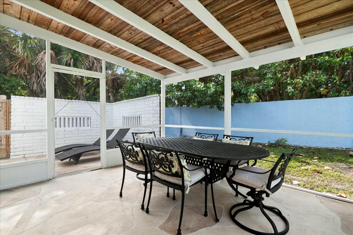   / 4 2208 sq. ft. $ 2026-02-05 0 foto