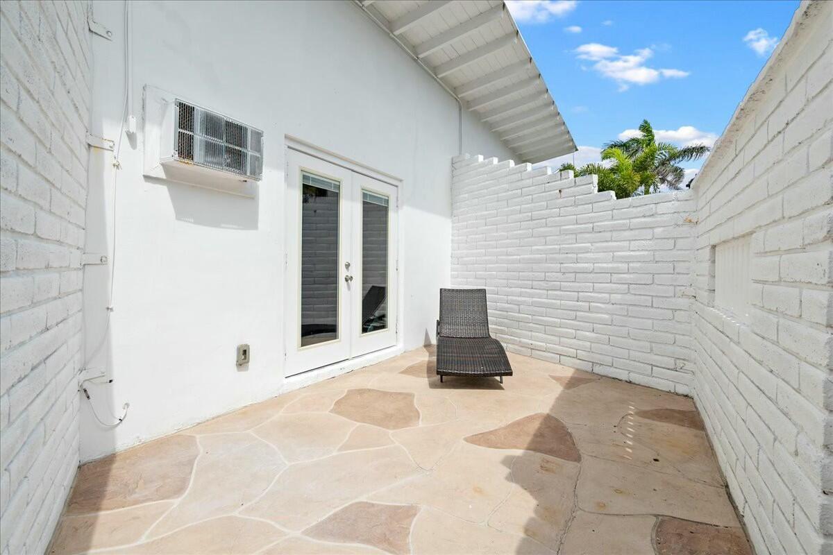   / 4 2208 sq. ft. $ 2026-02-05 0 foto
